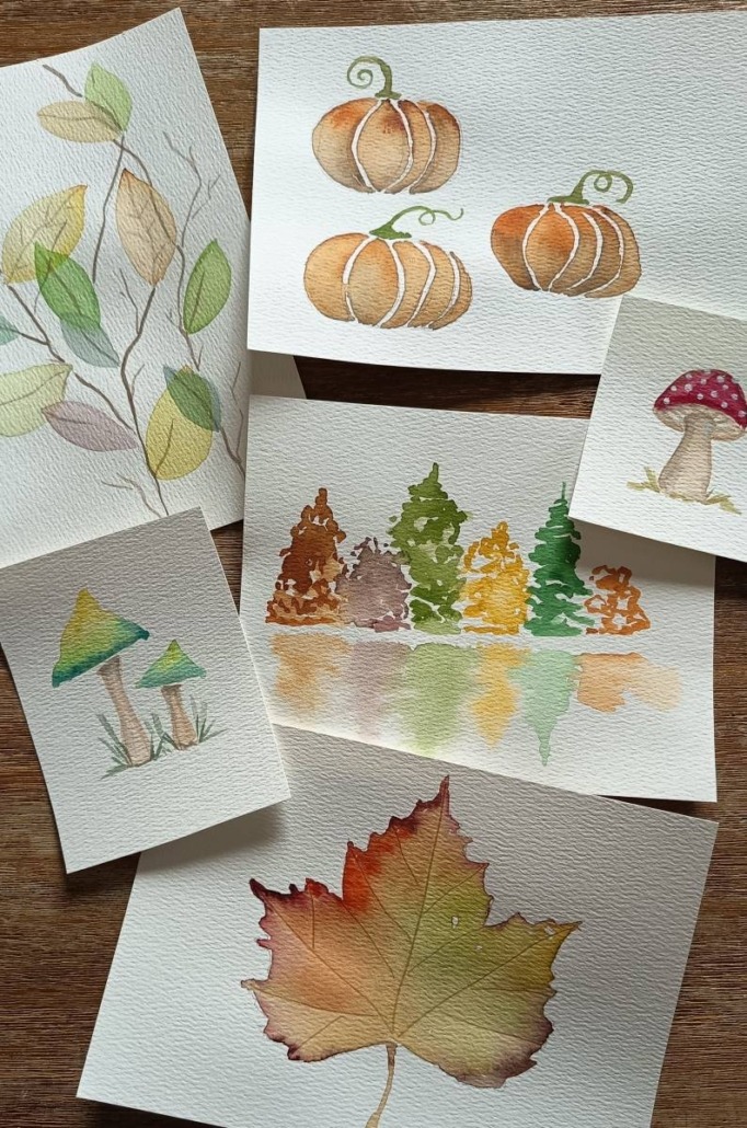 Beispielbild für den Workshop "Aquarell - Herbstzauber & Winterglanz" mit Laura aus dem Siepen von der Kreativagentur Farbtier in den Bücherträumen in Mülheim an der Ruhr. Hier sind verschiedene herbstliche Motive zu sehen.